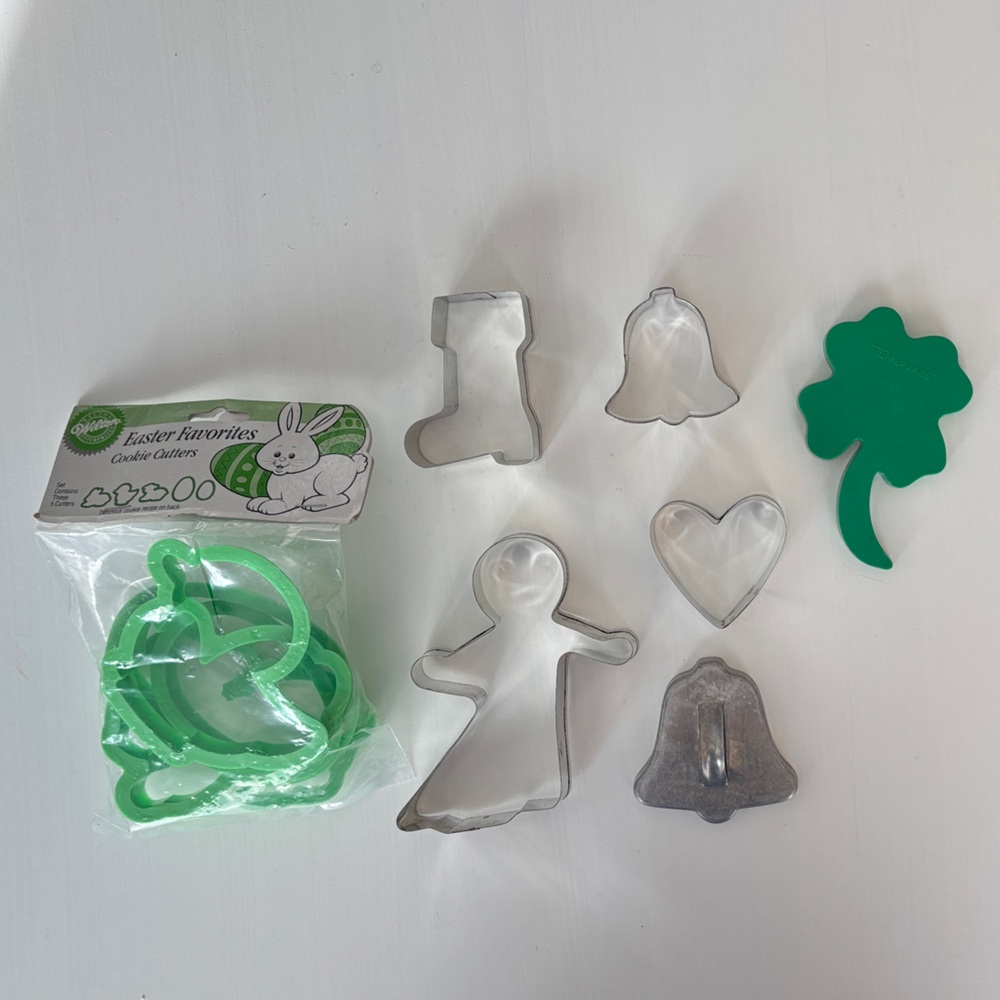 Cookie Cutter Holiday Assortment --set of 10